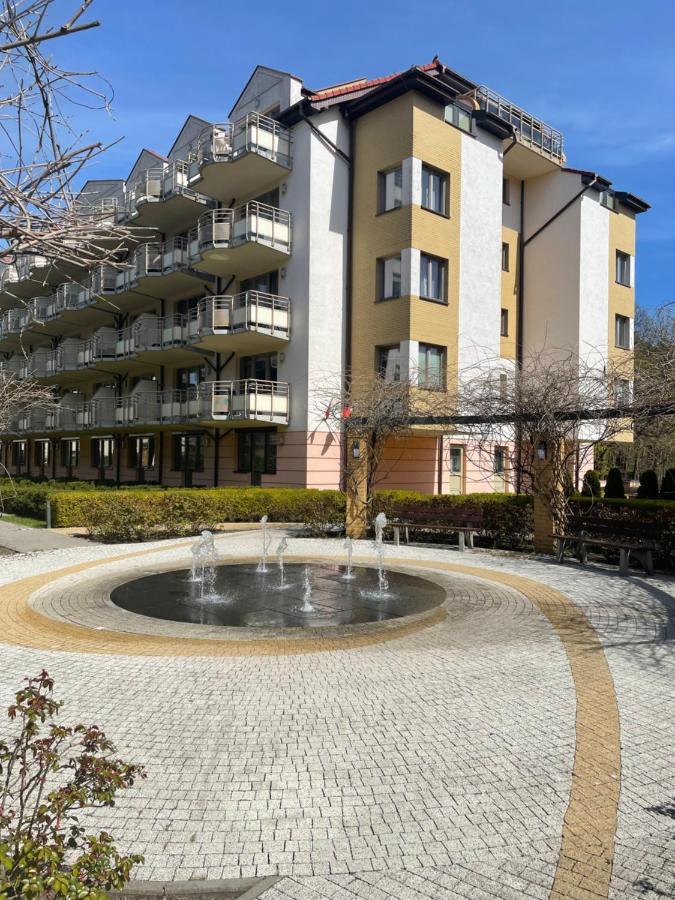 Apartament Zdrojowa Lägenhet Świnoujście Exteriör bild